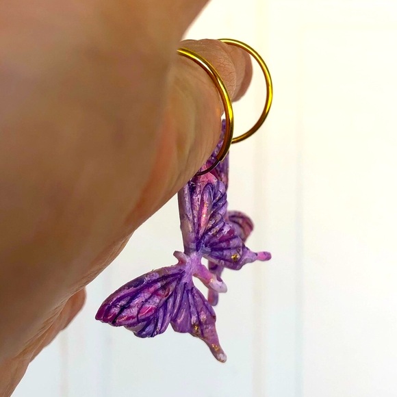Handmade marble butterfly earrings - Picture 2 of 4